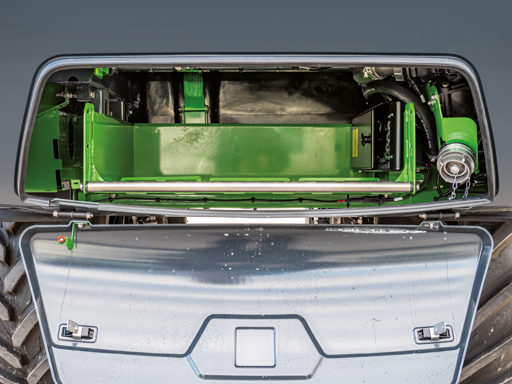 Pantera4504_d0_kw_P4091054_d2_210617_CMS