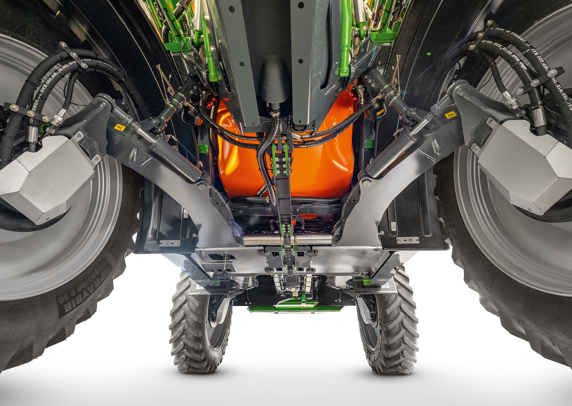 Fahrwerk mit adaptiver Fahrwerksregelung (© AMAZONE: Pantera7004_d0_kw_Q3174834_d1_250821_GO.jpg) Fahrwerk mit adaptiver Fahrwerksregelung