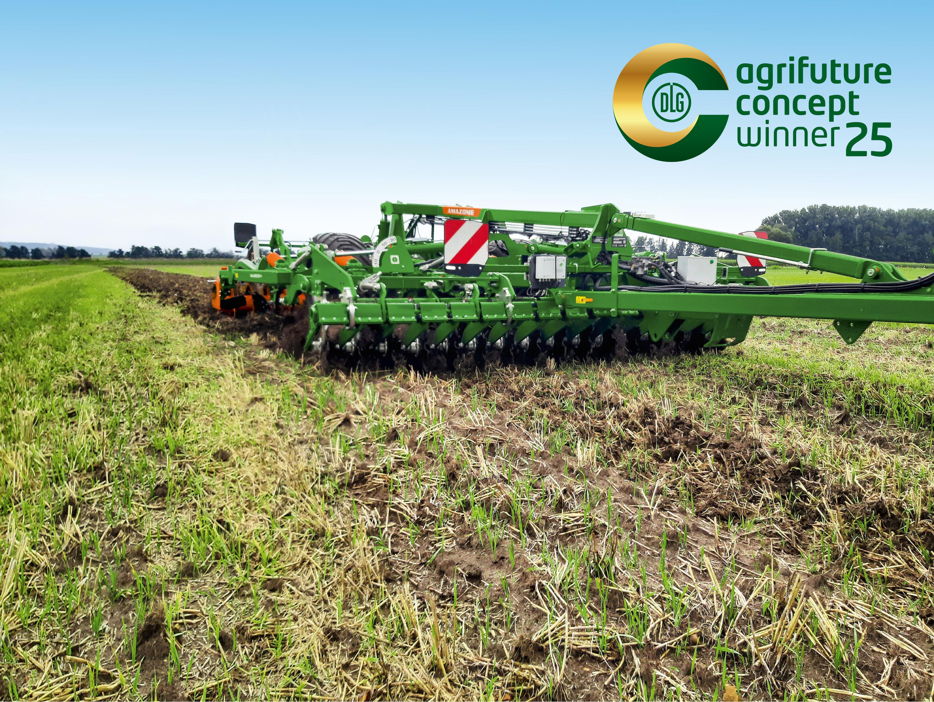 Ceus-TX en uso con SoilDetect para la recopilación de datos durante la pasada (fuente: Field-Expert GmbH) (© AMAZONE: Ceus-TX_SoilDetect_Source_Field-Expert_GmbH_d1_250820- Gewinner.jpg) SoilDetect - Teaser