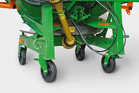 アマゾーネ　ZAーX　　 ZA-X mounted spreader