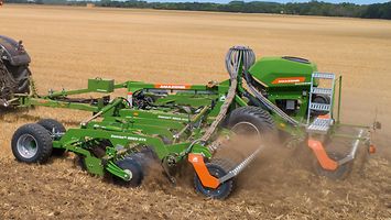 CatrosXL, straw harrow, knife roller, GreenDrill 501