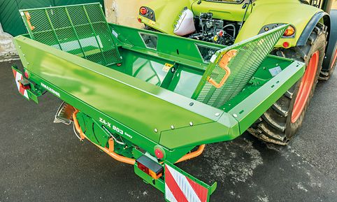 ZA-X mounted spreader