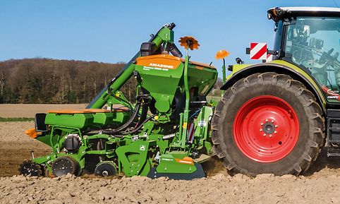 KE 02 Rotamix rotary harrow